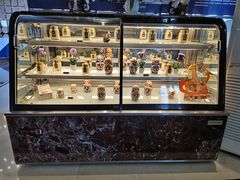 面包甜点陈列柜-马克西姆俄罗斯餐厅(通亚街店)