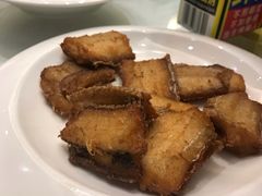 特色熏鱼-小龙酒家(桂平路店)