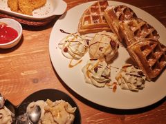 -秀儿家の小确幸融合西餐厅(万达店)