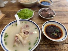 -竹笼蹄花蘸水菜