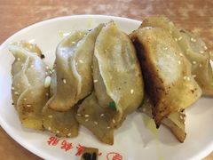 -小姜锅贴(凤凰街店)