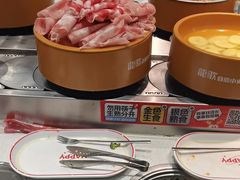 -龍歌自助小火锅(芝罘万达店)