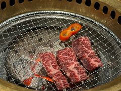 -山川小町·极番烧肉(新地假日广场店)