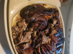 -八府香鸭·啫啫煲(华山路店)