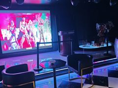 -W20 SHINING Party·K(悦豪和平路店)