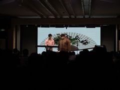 -嘻哈包袱铺(交道口店)