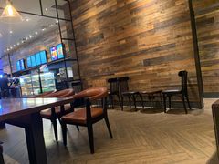 -星巴克(东莞常平富盈广场店)