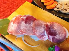 牛舌-三国惹火烤肉·中日韩烤肉集合店(百草路店)