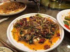 鄂伦村孜然羊肉-东北农家小院(定西路店)