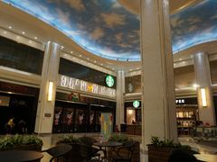 -星巴克(广州江南新地店)