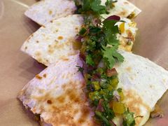 -LESCEDARS Brasserie Bistro香柏树