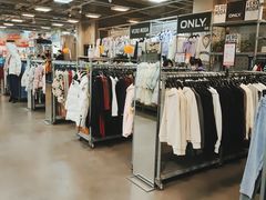 -上品折扣(回龙观店)