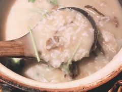茶树菇土鸡粥-潮十三潮汕砂锅粥(高新四路大都荟店)