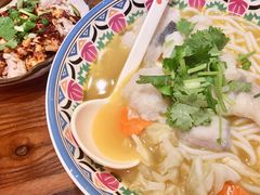 -鑫花溪牛肉米粉(凤凰街创始总店)