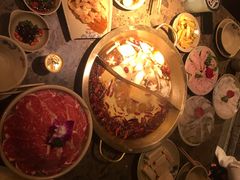 -小龙坎火锅(湖滨银泰in77店)