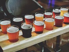 -爱啤精酿·民谣酒馆(滨江店)