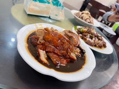-余杨鸭鸭餐厅