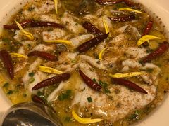 -渔语鱼新川菜Bistro(万象天地店)