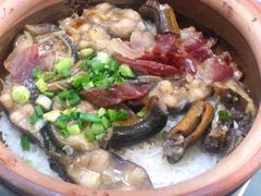 -容里煲仔饭(利丰北路店)