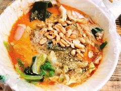 -二钢串叔麻辣烫(华龙大厦店)