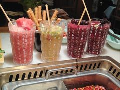 -巴渝瓦肆重庆鲜火锅(宝龙环湖店)