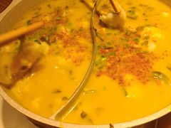 -川人百味·水煮活鱼(赛罕万达店)