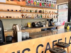 -J's Cafe Lab