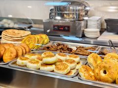 -贯贯吉·清真餐厅(浙江中路店)