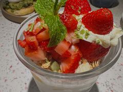 招牌优格杯-BE BRIGHT KITCHEN(正佳广场店)