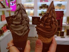 双拼甜筒-GODIVA(印象城店)