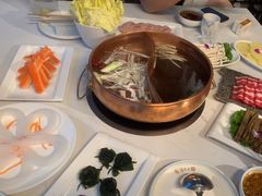 -珺小七铜锅涮肉(桃园路店)