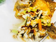 -万龙洲海鲜(大兴绿地缤纷城店)