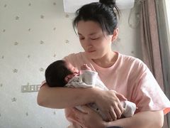 -爱贝尔高端月嫂(母婴护理)