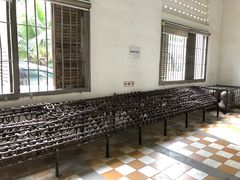 -吐斯廉屠杀博物馆