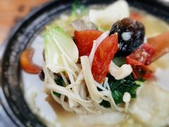 -金陵杨胖子·砂锅麻辣烫(金轮新天地店)