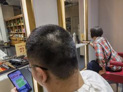 -P.R.O.salon 发哲