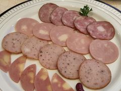 -城堡俄式西餐厅(中央大街索道店)