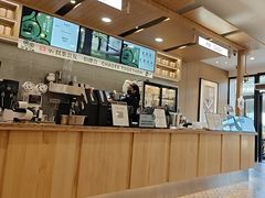 -霸王茶姬(小西沟店)