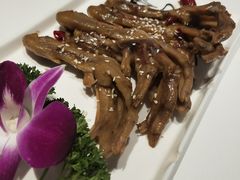 辣卤鸭掌-渝蛙馆(新百店)