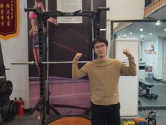 -思迈威健身(积玉桥万达店)