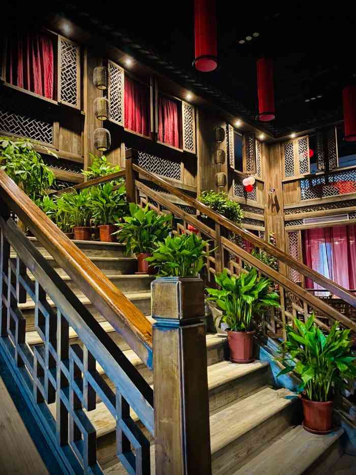 乡村大院(嘉定店)-"昨晚去呢,点菜的服务员说你做的包厢,有最.