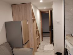 -城市之光公寓(广州西塱地铁站店)