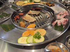 -哈哈碳都·牛肋条无限自助烤肉(宝龙店)