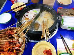 -马路边边·成都串串(翠柏路店)