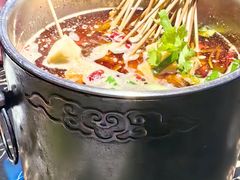 -火枪手串吧·鹤岗小串涮肚(亦庄店)