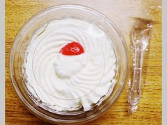 迷你栗子杯-红宝石·鲜奶小方·海派西点房(南丹店)