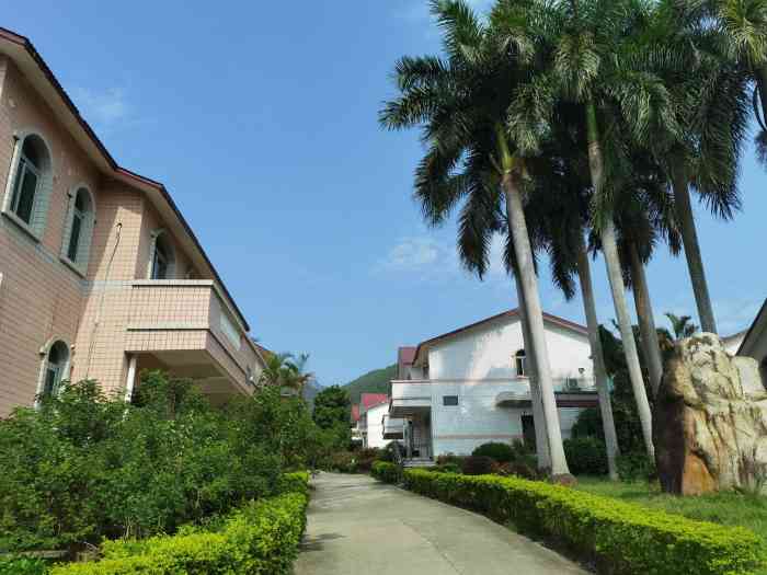 新景泉温泉度假区(原景泉山庄)-"周末两天游.带同家人一齐出发.