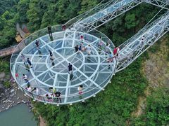 -古龙峡云天玻霸