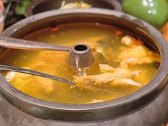 -云海肴·汽锅鸡·云南菜(天山百盛优客店)