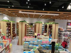 -新华书店(印象城店)